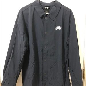 NIKE SB SHELL JACKET